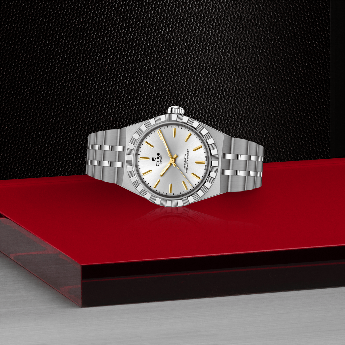 Tudor Royal — photo 4 of 5