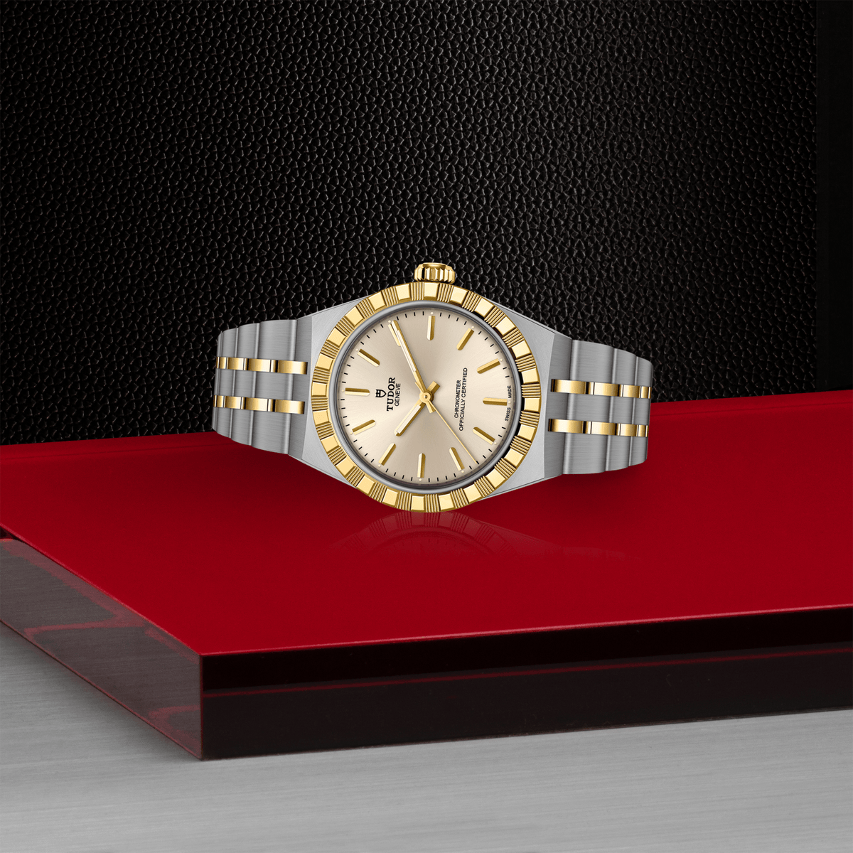 Tudor Royal — photo 4 of 5