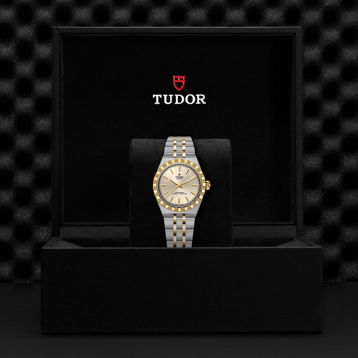 Tudor Royal — photo 5 of 5