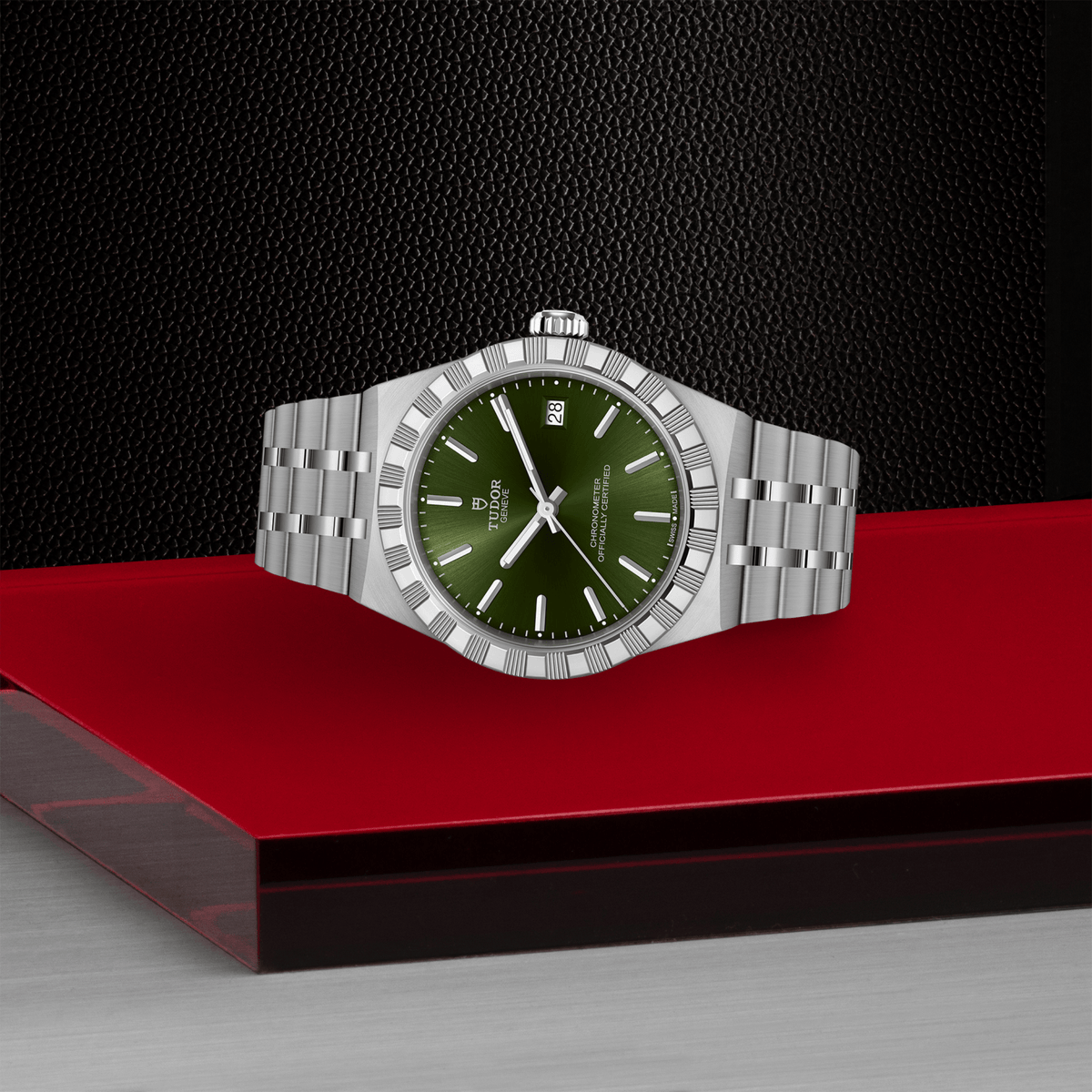 Tudor Royal — photo 4 of 5