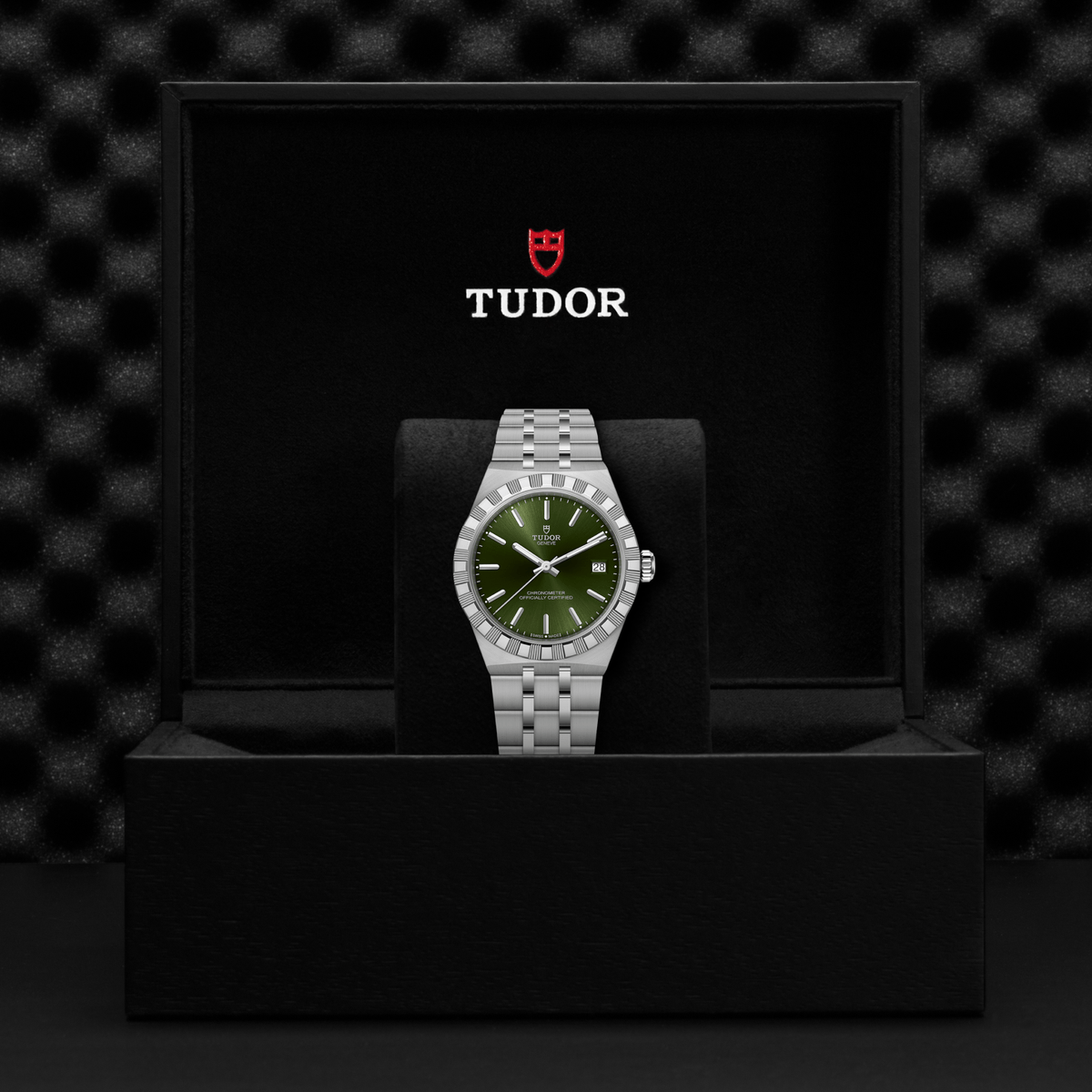 Tudor Royal — photo 5 of 5