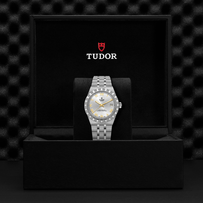 Tudor Royal — photo 5 of 5