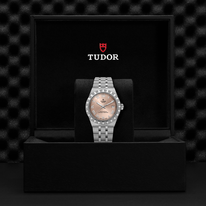 Tudor Royal — photo 5 of 5