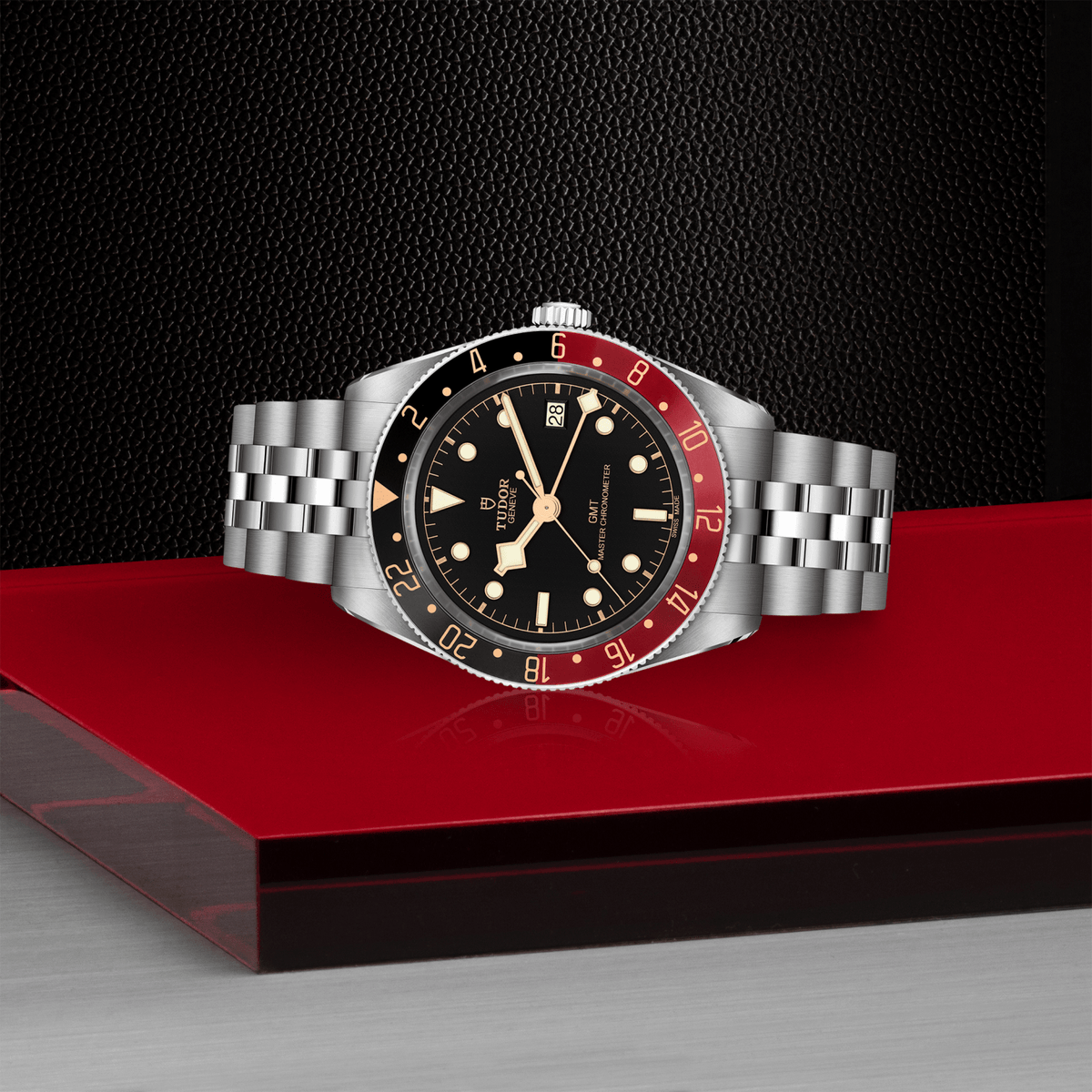 Tudor Black Bay 58 GMT — photo 4 of 5